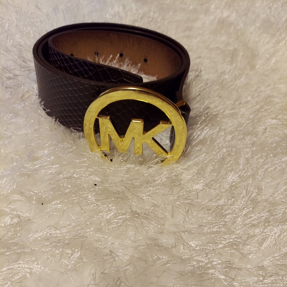 Michael Kors Belt.New belt,never used.